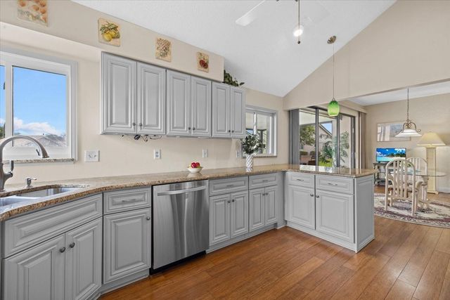 53 INLETS BOULEVARD 53, Nokomis, FL 34275