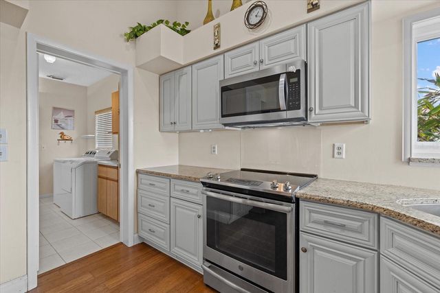 53 INLETS BOULEVARD 53, Nokomis, FL 34275