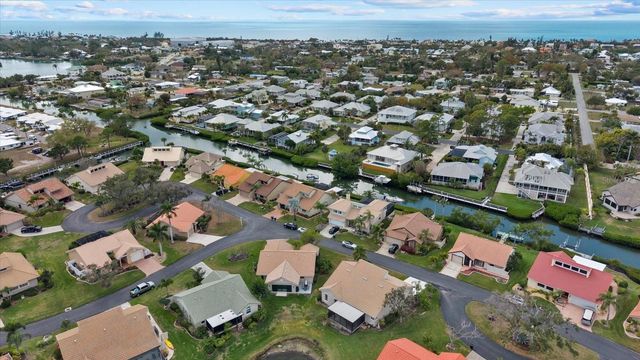 53 INLETS BOULEVARD 53, Nokomis, FL 34275