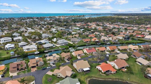 53 INLETS BOULEVARD 53, Nokomis, FL 34275