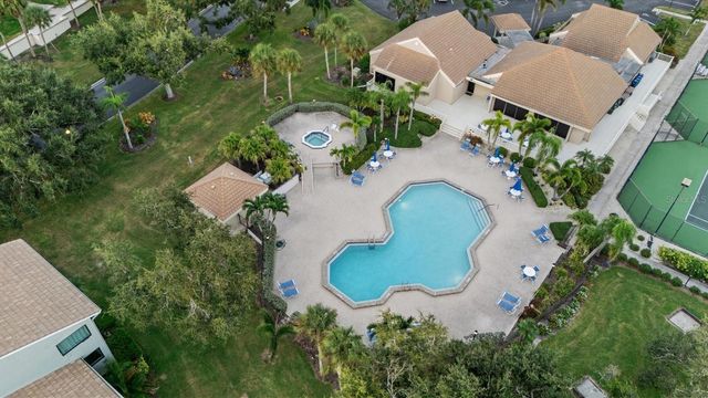 53 INLETS BOULEVARD 53, Nokomis, FL 34275