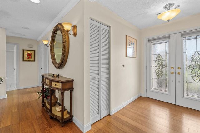 53 INLETS BOULEVARD 53, Nokomis, FL 34275