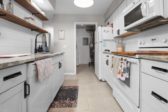 68397 Rosewood Lane, Richmond, MI 48062