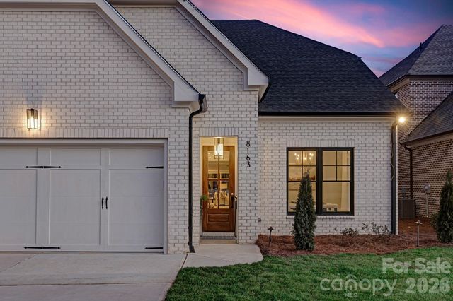 8163 Fairview Road, Charlotte, NC 28226