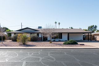 841 E 10TH Street, Mesa, AZ 85203