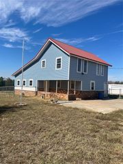 48052 River Road, Earlsboro, OK 74840