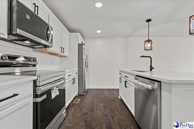 100 Wall Street, Marion, SC 29571