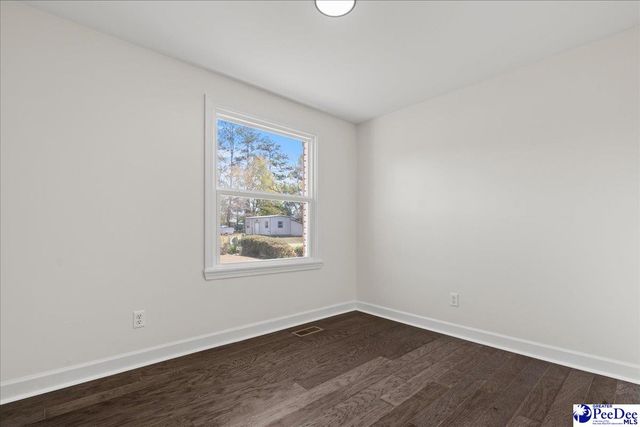 100 Wall Street, Marion, SC 29571