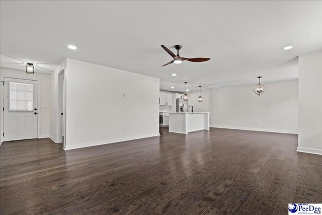 100 Wall Street, Marion, SC 29571