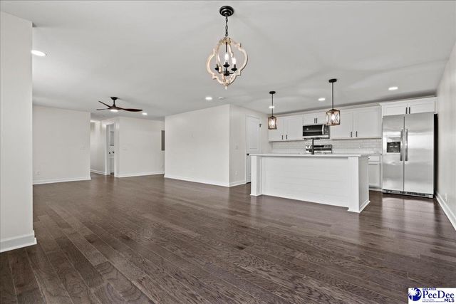100 Wall Street, Marion, SC 29571