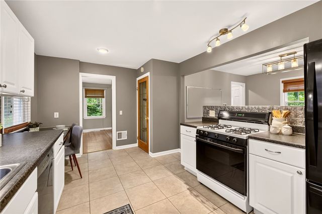 113 Rye Road, Greece, NY 14626