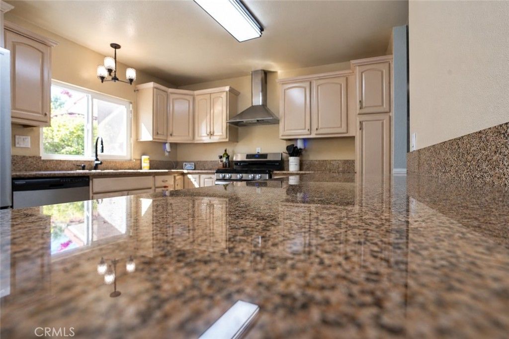 8967 Box Elder Court, Fontana, CA 92335 — photo 4