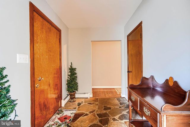 1 GUNPOWDER RD, Glen Arm, MD 21057