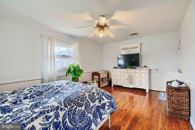 1 GUNPOWDER RD, Glen Arm, MD 21057