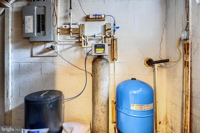 1 GUNPOWDER RD, Glen Arm, MD 21057