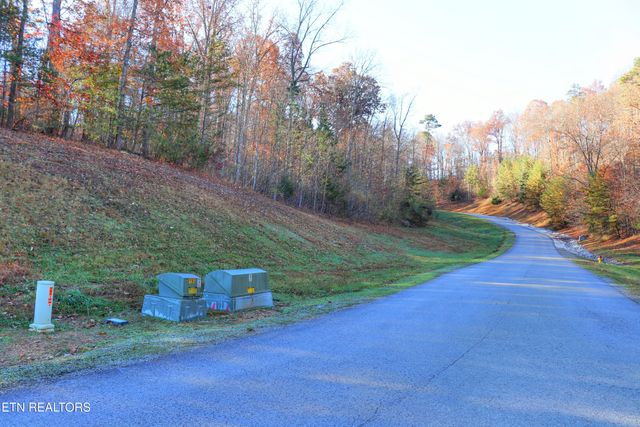 Lot 190 Hickory Way, Lafollette, TN 37766