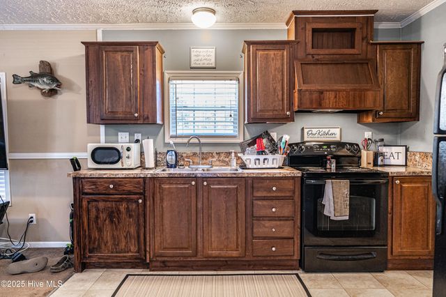 406 Wiregrass Road, Rockingham, NC 28379