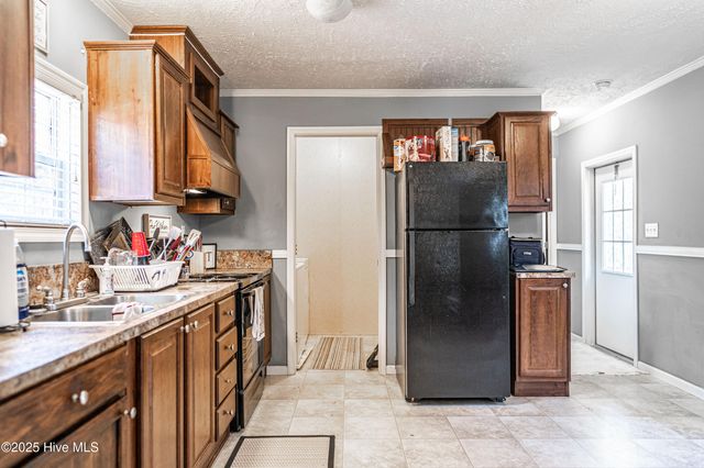 406 Wiregrass Road, Rockingham, NC 28379