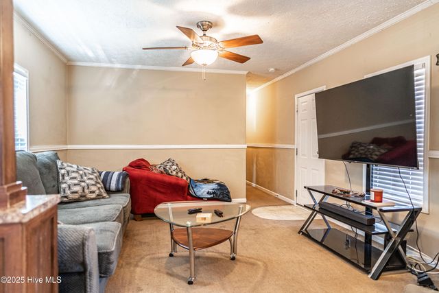 406 Wiregrass Road, Rockingham, NC 28379