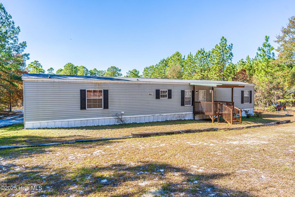 406 Wiregrass Road, Rockingham, NC 28379