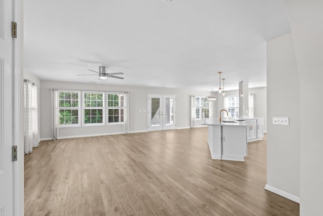 4501 Farm Lake Dr., Myrtle Beach, SC 29579