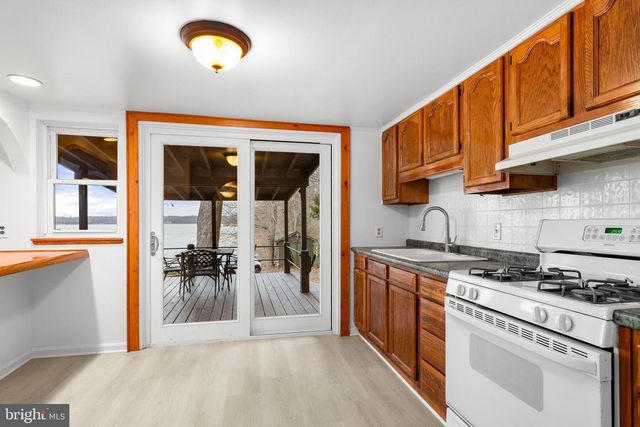 37 CATTAIL LN, Elkton, MD 21921