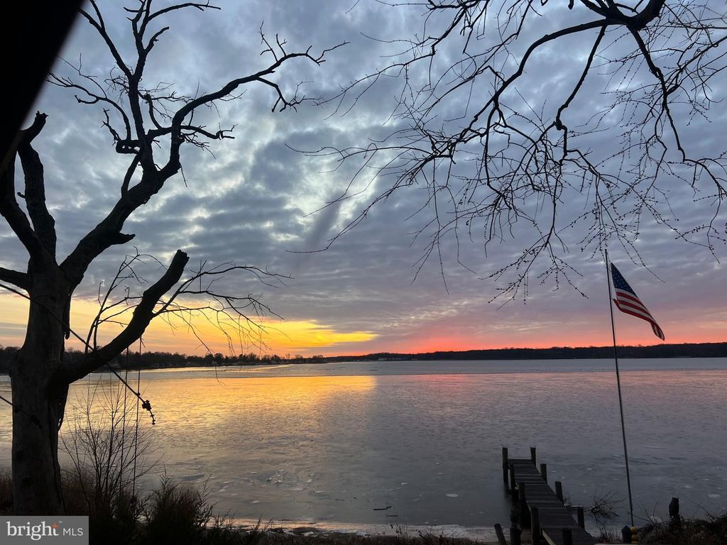 37 CATTAIL LN, Elkton, MD 21921