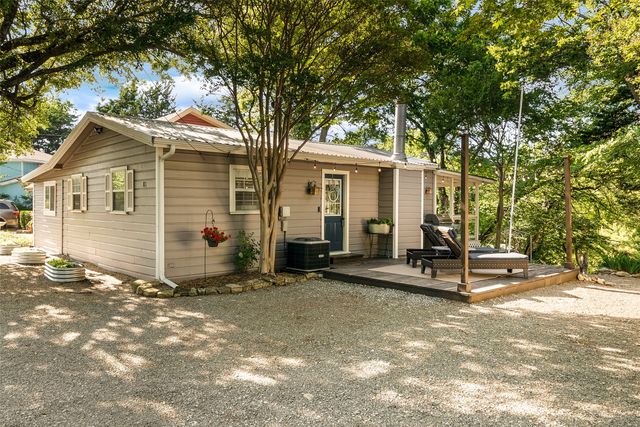 81 Windsor Drive, Pottsboro, TX 75076