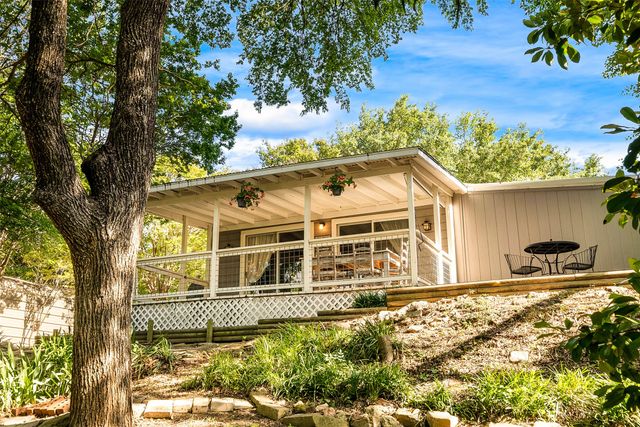81 Windsor Drive, Pottsboro, TX 75076