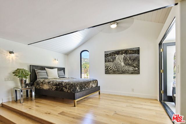 2266 Cold Canyon Road, Calabasas, CA 91302