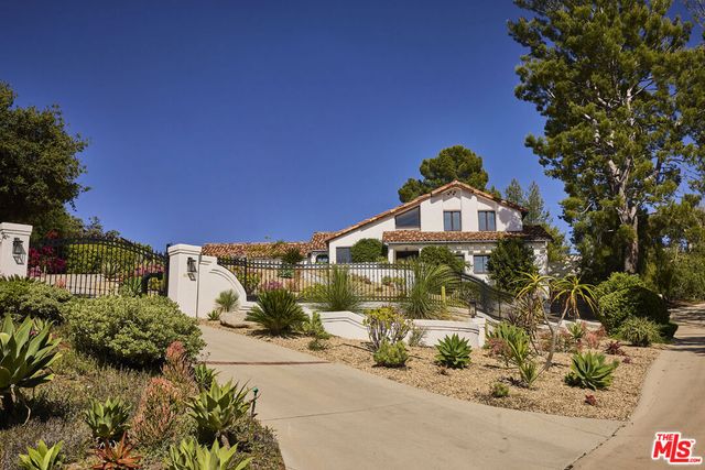 2266 Cold Canyon Road, Calabasas, CA 91302
