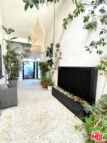 2266 Cold Canyon Road, Calabasas, CA 91302