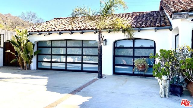 2266 Cold Canyon Road, Calabasas, CA 91302