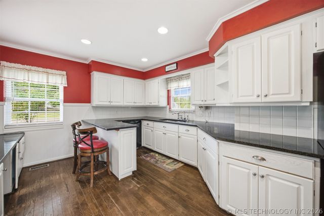 1401 E South Avenue, Mcalester, OK 74501