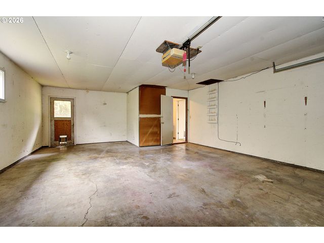 700 Nw 80TH St, Vancouver, WA 98665