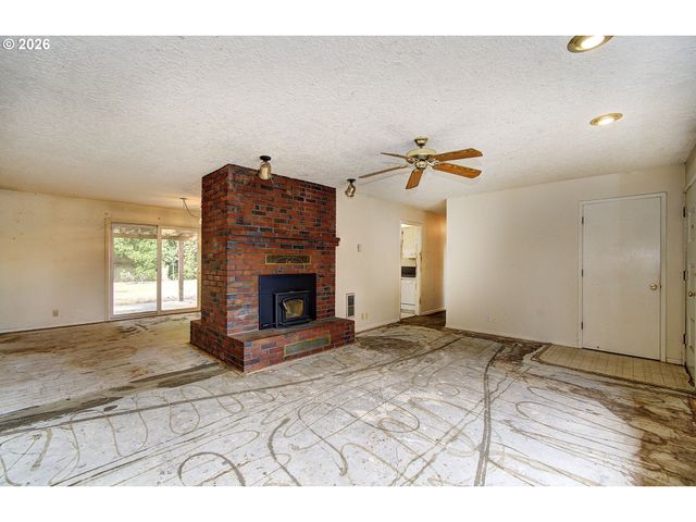 700 Nw 80TH St, Vancouver, WA 98665