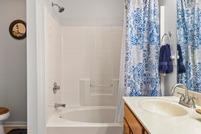 2708 Bay Cedar Cove, Lexington, KY 40511