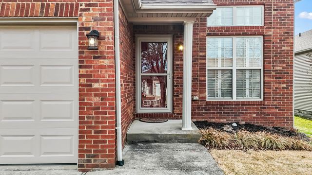 2708 Bay Cedar Cove, Lexington, KY 40511