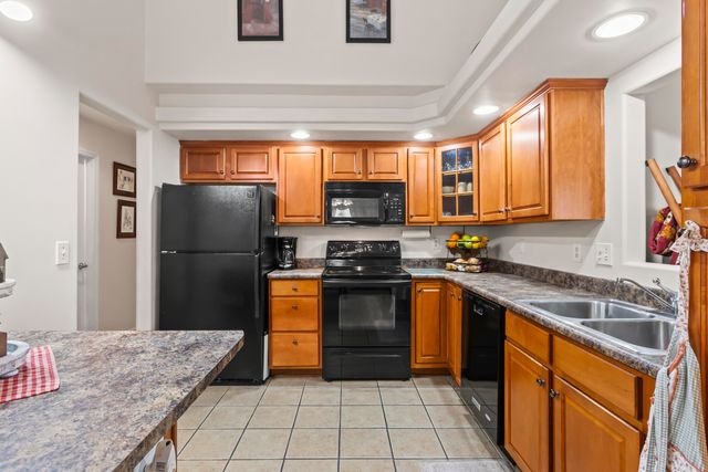 2708 Bay Cedar Cove, Lexington, KY 40511