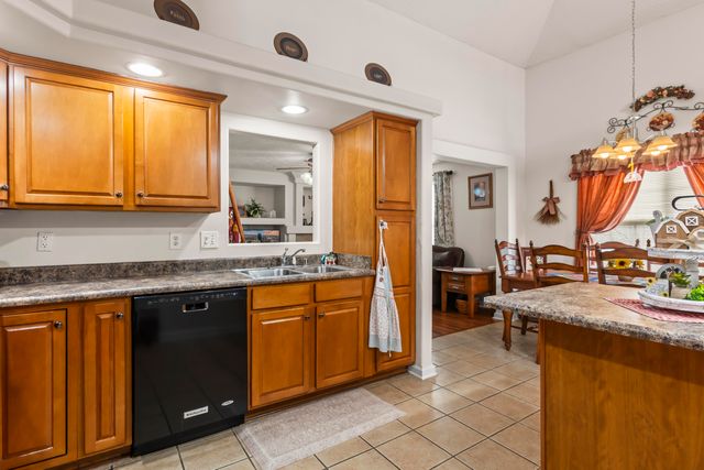 2708 Bay Cedar Cove, Lexington, KY 40511