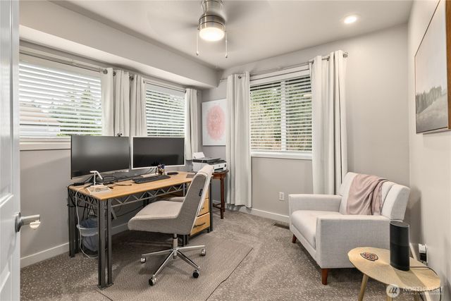 37007 22nd Avenue S, Federal Way, WA 98003