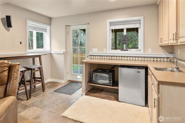 37007 22nd Avenue S, Federal Way, WA 98003