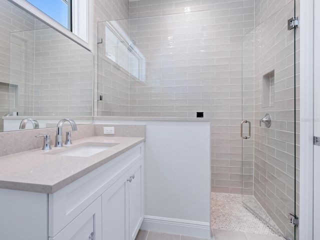 1876 MAGNOLIA STREET, Sarasota, FL 34239