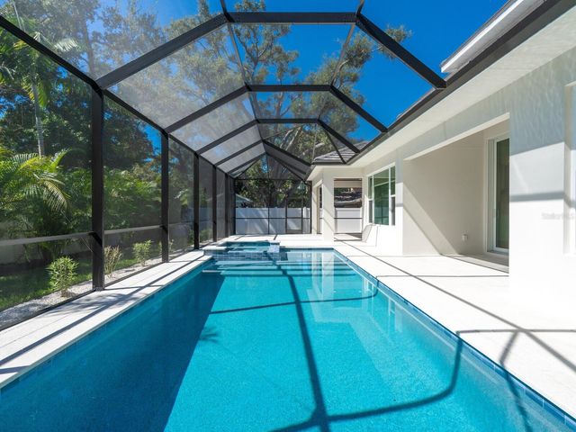 1876 MAGNOLIA STREET, Sarasota, FL 34239