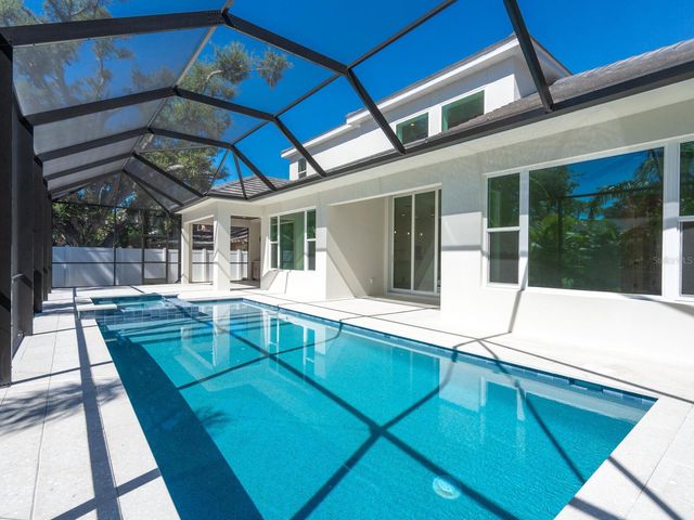 1876 MAGNOLIA STREET, Sarasota, FL 34239