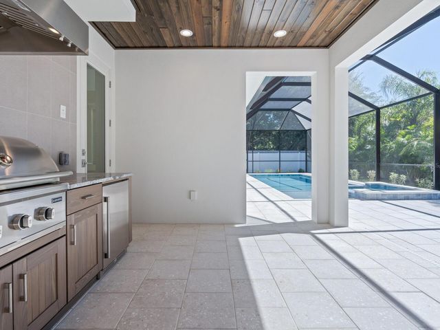 1876 MAGNOLIA STREET, Sarasota, FL 34239