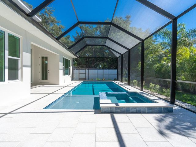 1876 MAGNOLIA STREET, Sarasota, FL 34239