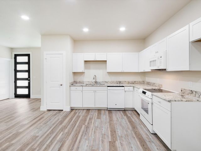 103 Bayside Circle, Malakoff, TX 75148