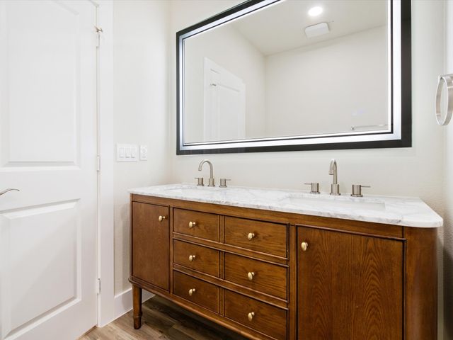 103 Bayside Circle, Malakoff, TX 75148