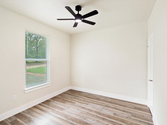 103 Bayside Circle, Malakoff, TX 75148